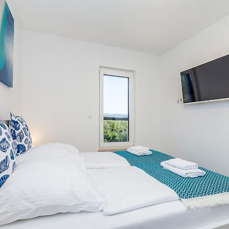 קרק Apartments Luca מראה חיצוני תמונה