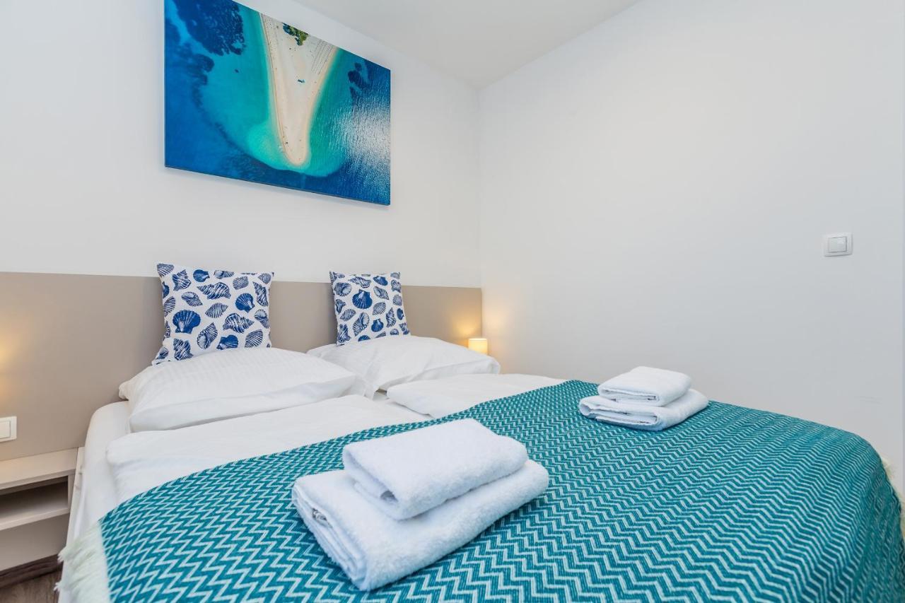 קרק Apartments Luca מראה חיצוני תמונה