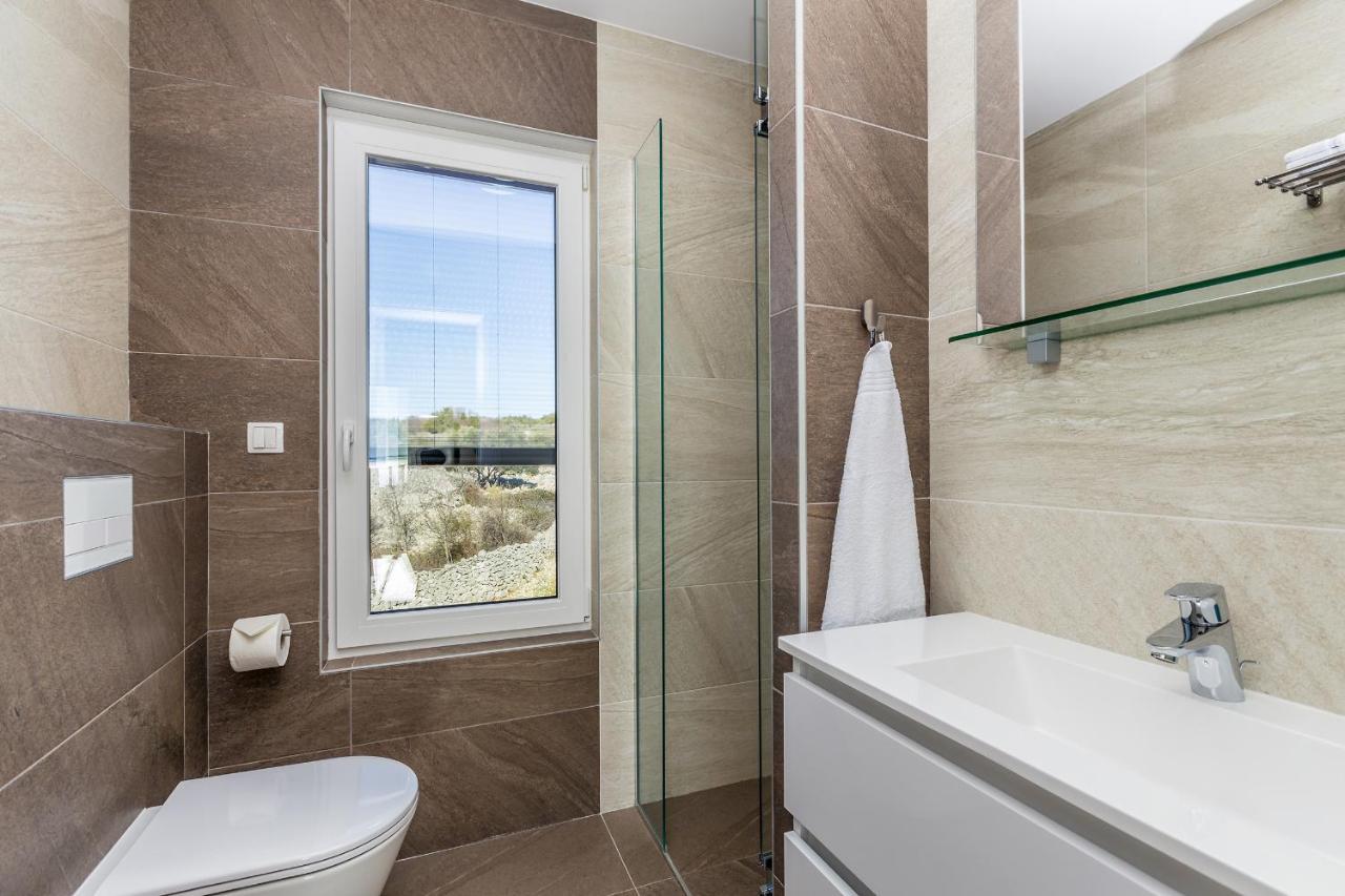 קרק Apartments Luca מראה חיצוני תמונה